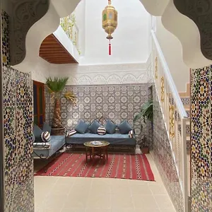 https://dar-dikrayat.marrakeshhotelsmorocco.com