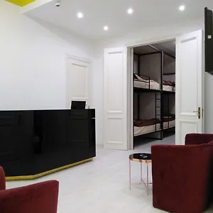 https://ak-hostel.hotels-of-kiev.com
